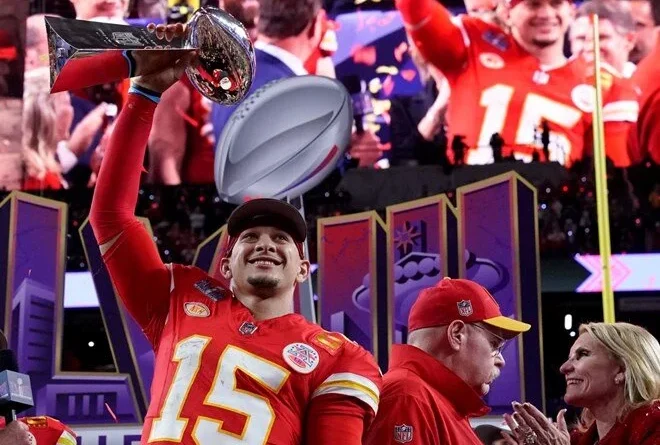 Super Bowl'da şampiyon Kansas City Chiefs