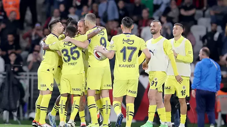 Fenerbahçe Süper Ligte bir rekora imza attı!