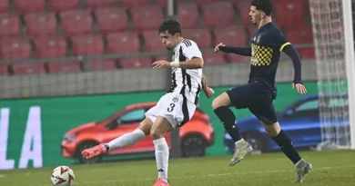 Beşiktaş'a iki kötü haber